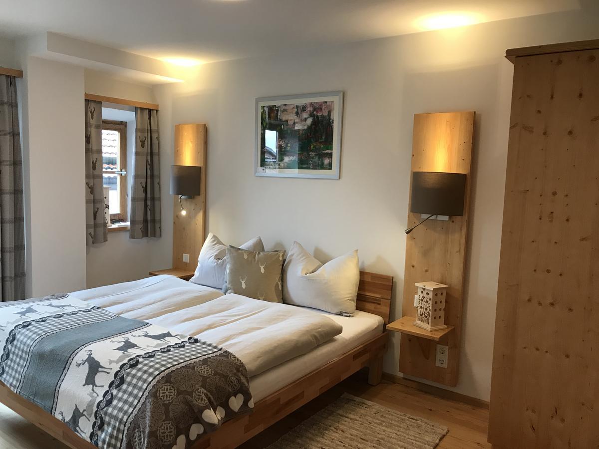Hotel Landgasthof Alter Wirt Фишбахау Экстерьер фото