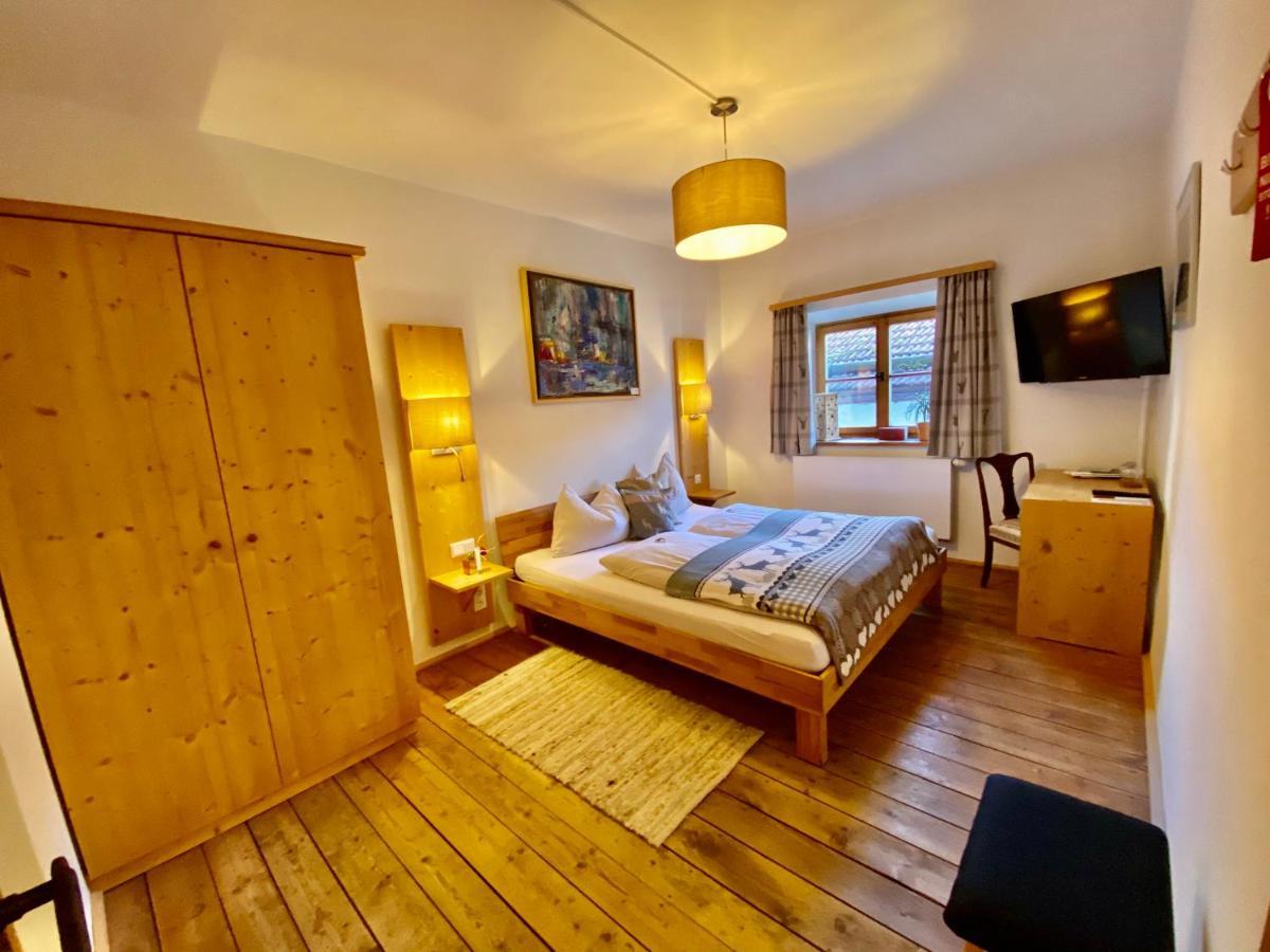 Hotel Landgasthof Alter Wirt Фишбахау Экстерьер фото