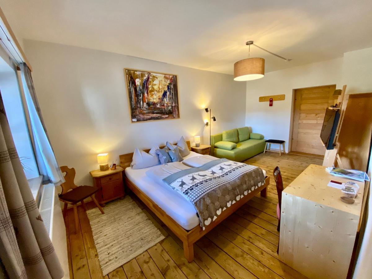 Hotel Landgasthof Alter Wirt Фишбахау Экстерьер фото
